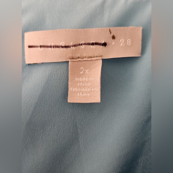 Chelsea28 Sleeveless Faux Wrap Dress
Size 2X - Picture 5 of 6